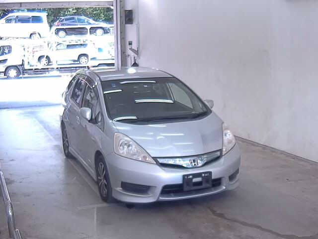 1064 Honda Fit shuttle GP2 2012 г. (JU Okinawa)